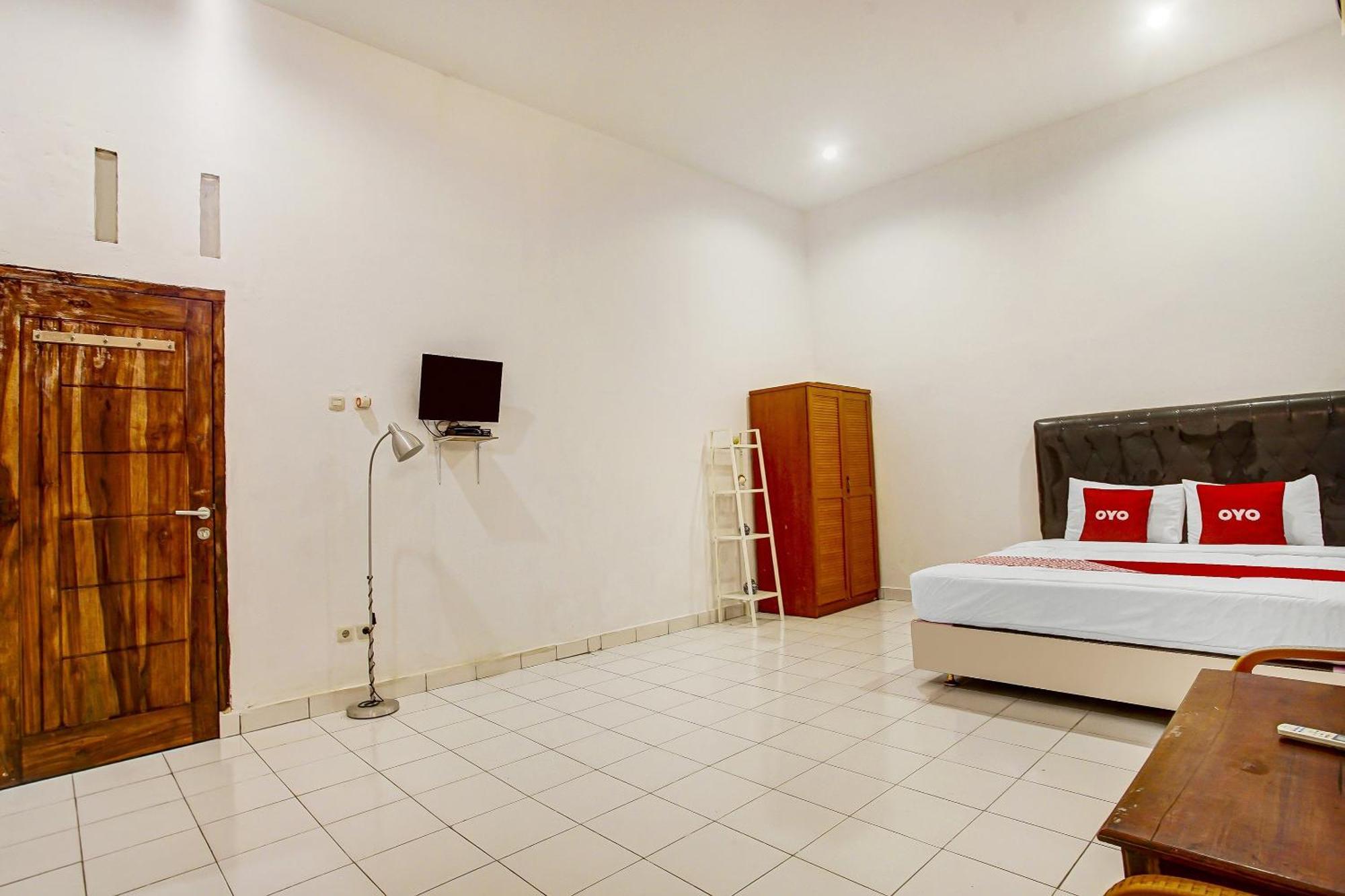 Super Oyo 91055 Homestay Syariah Bandar Lampung Exteriör bild