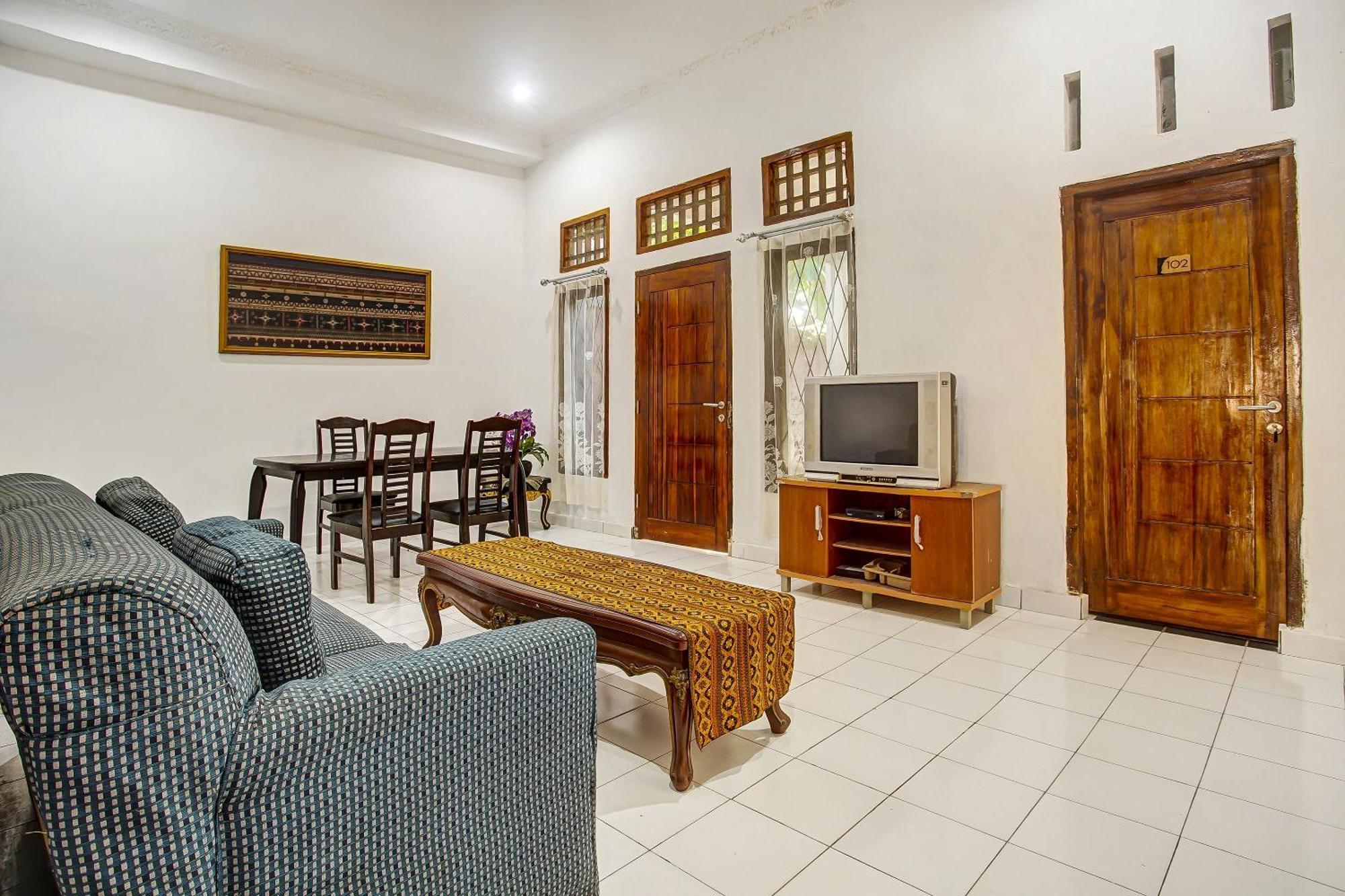 Super Oyo 91055 Homestay Syariah Bandar Lampung Exteriör bild